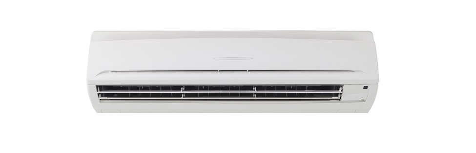 A evaporadora é a unidade interna do ar-condicionado que libera o ar para o ambiente.
